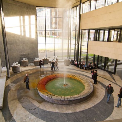 5b131b04cde546112ac277e21755c9f2